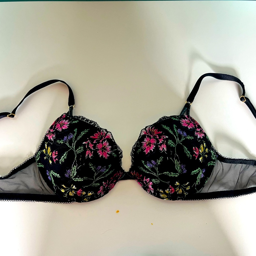 Victoria’s Secret Push-up Bra